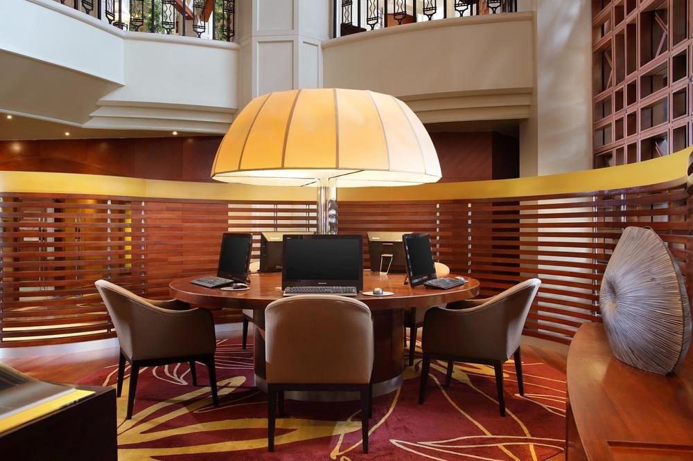Sheraton Imperial Kuala Lumpur Hotel Eksteriør billede Business Center