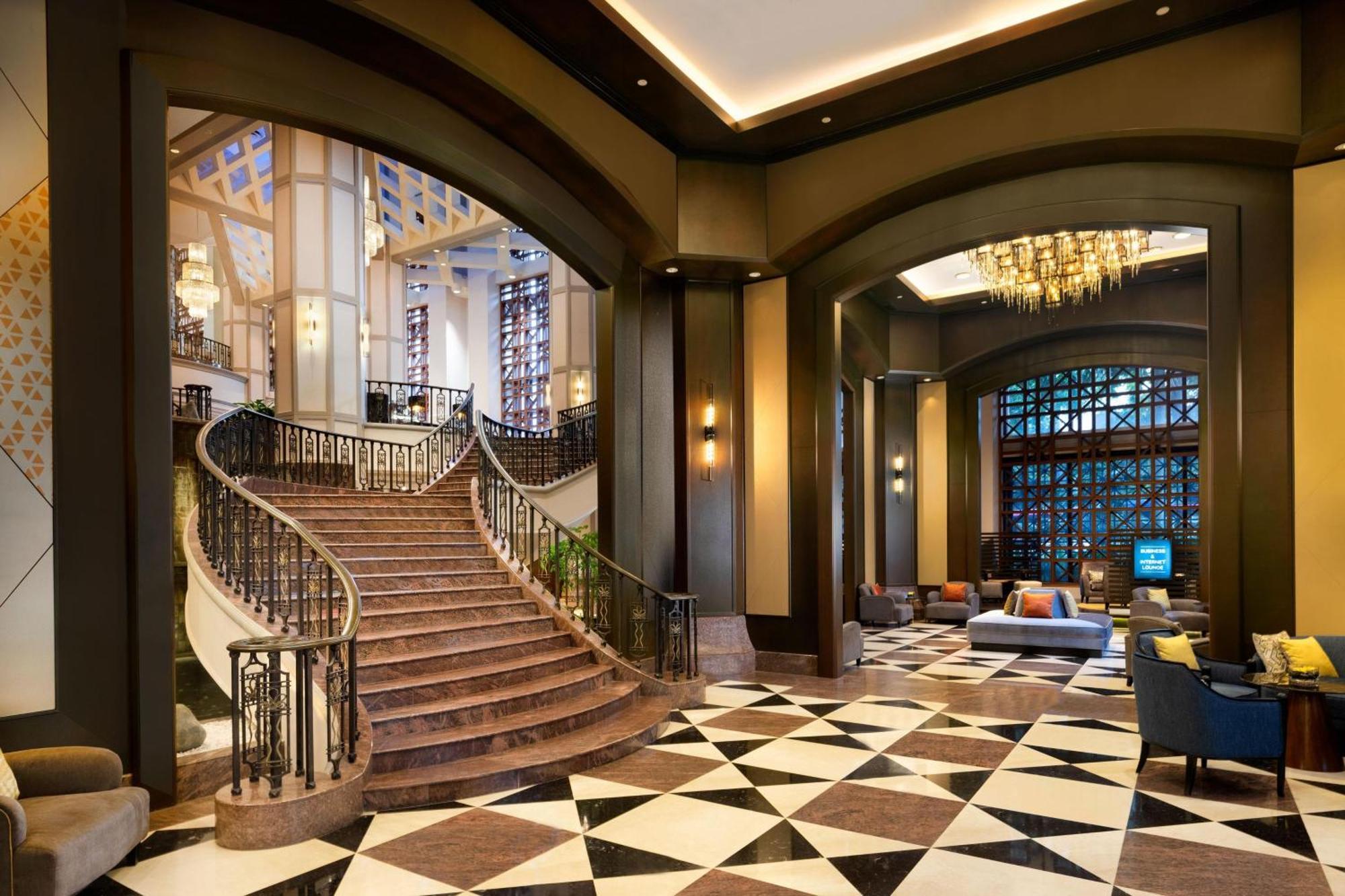 Sheraton Imperial Kuala Lumpur Hotel Eksteriør billede The lobby of the hotel